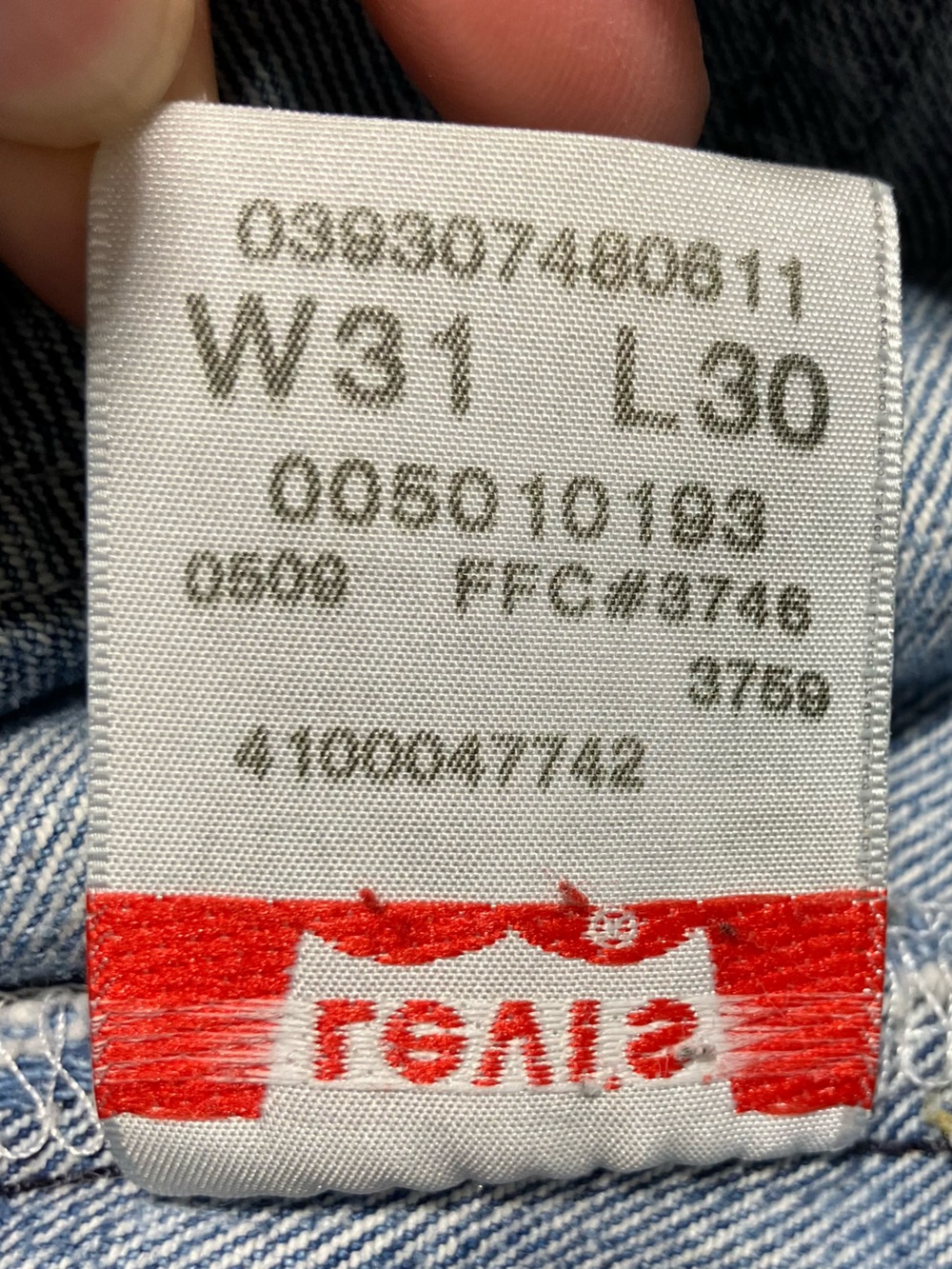 💙 Levi’s 501 Men’s Original Button Fly Jeans W31 L30 Y2K Distressed Paint - Picture 4 of 17